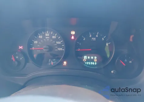 2011 Jeep Compass из США, поврежденный, VIN 1J4NF1FB7BD276846